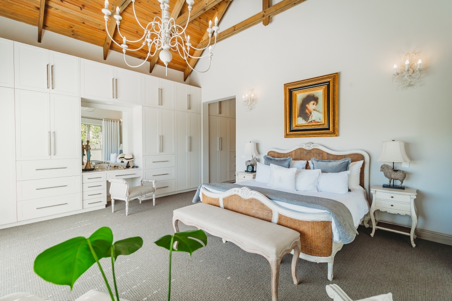 3 Bedroom Property for Sale in Kraaibosch Manor Western Cape